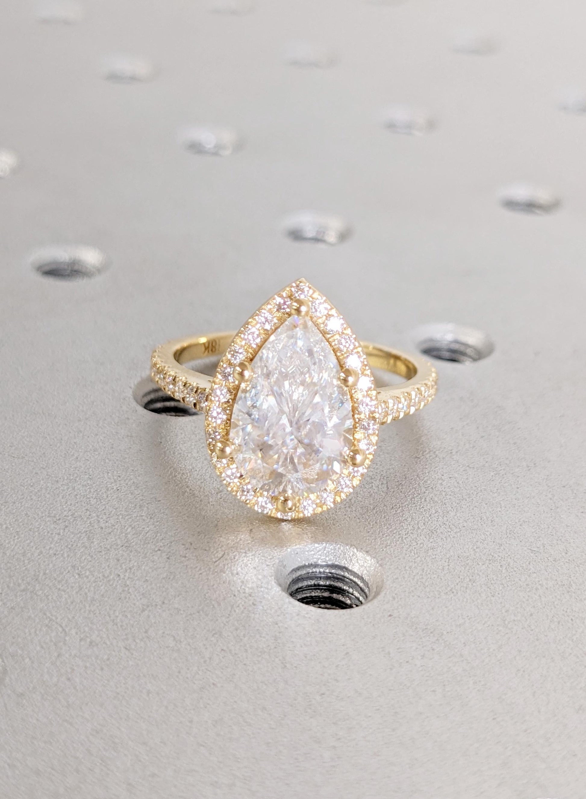 1.2 CT Round Solitaire Moissanite Engagement Ring