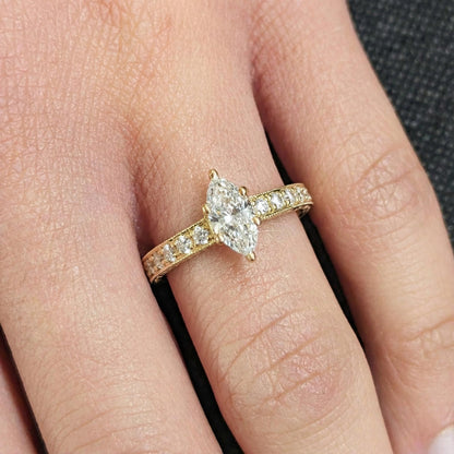 1.2 CT Round Solitaire Moissanite Engagement Ring