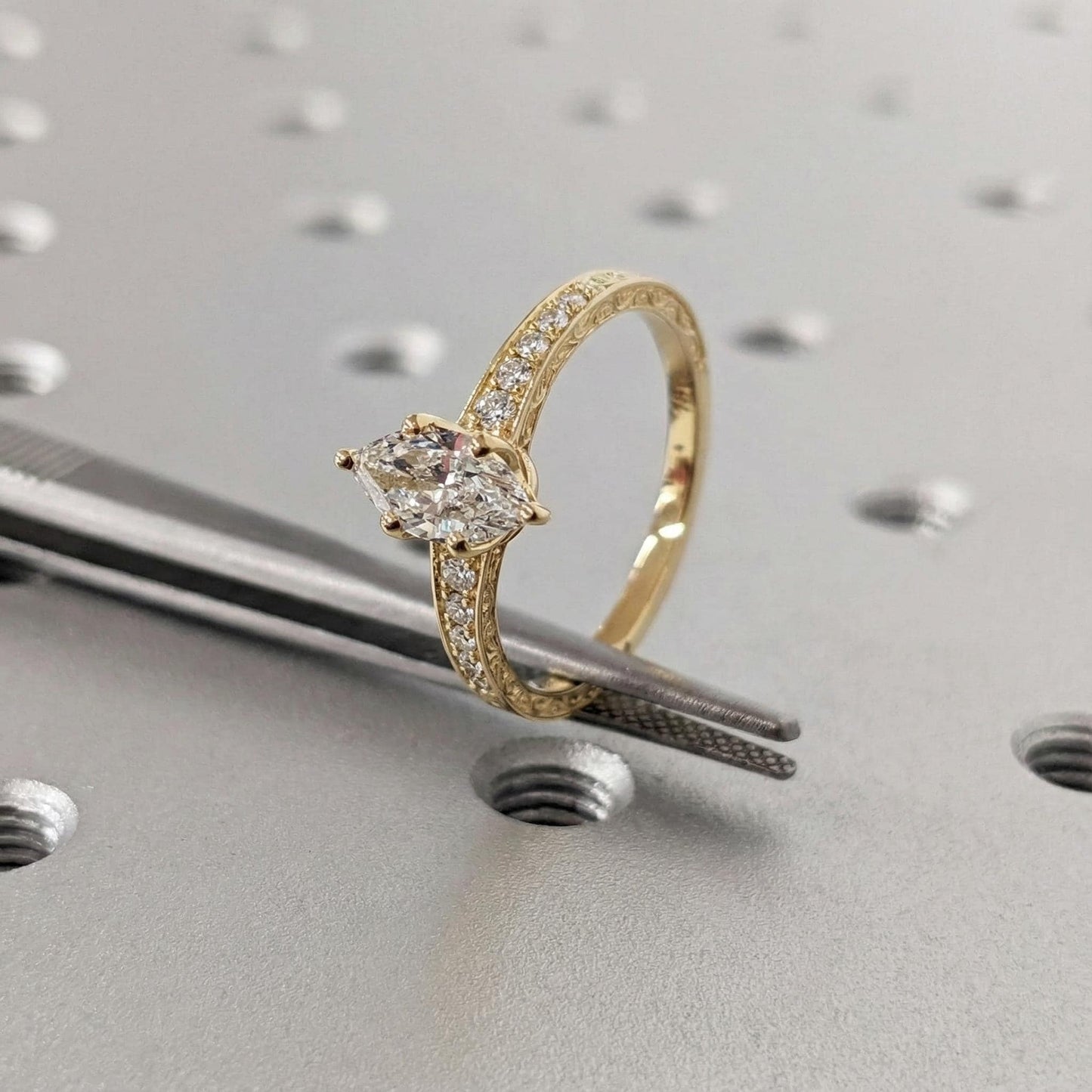 1.2 CT Round Solitaire Moissanite Engagement Ring