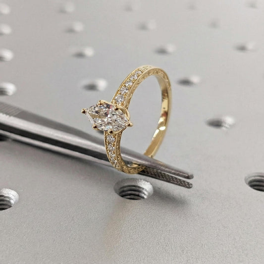 1.2 CT Round Solitaire Moissanite Engagement Ring