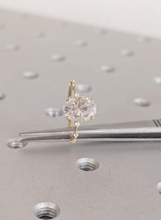 1.2 CT Round Solitaire Moissanite Engagement Ring