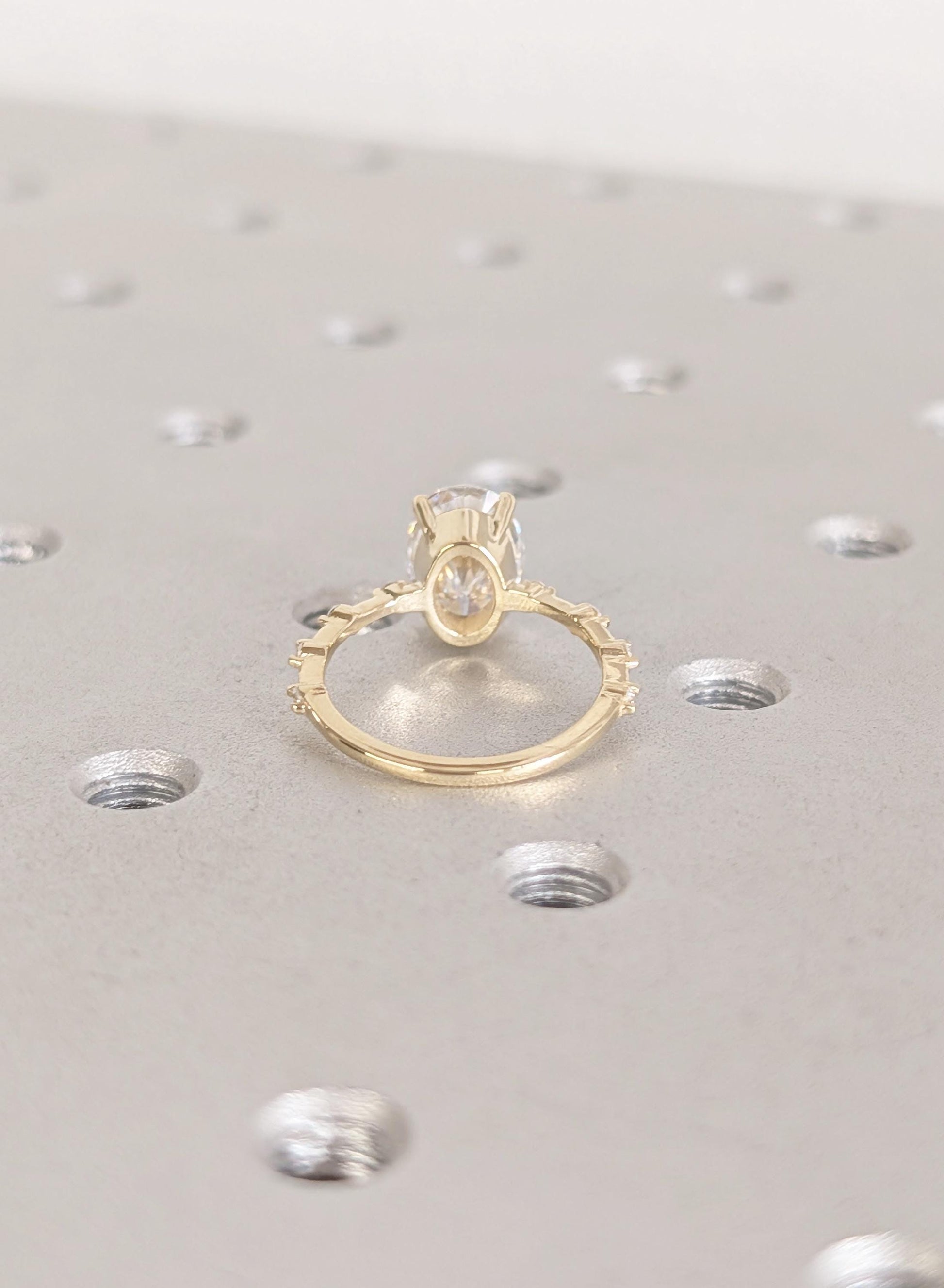 1.2 CT Round Solitaire Moissanite Engagement Ring