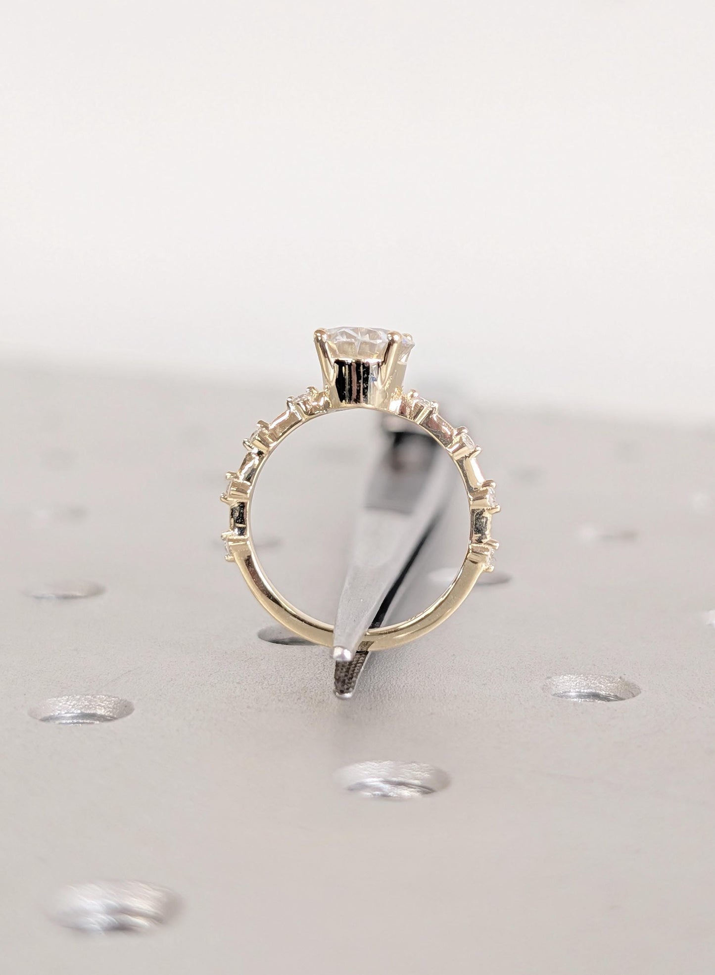1.2 CT Round Solitaire Moissanite Engagement Ring
