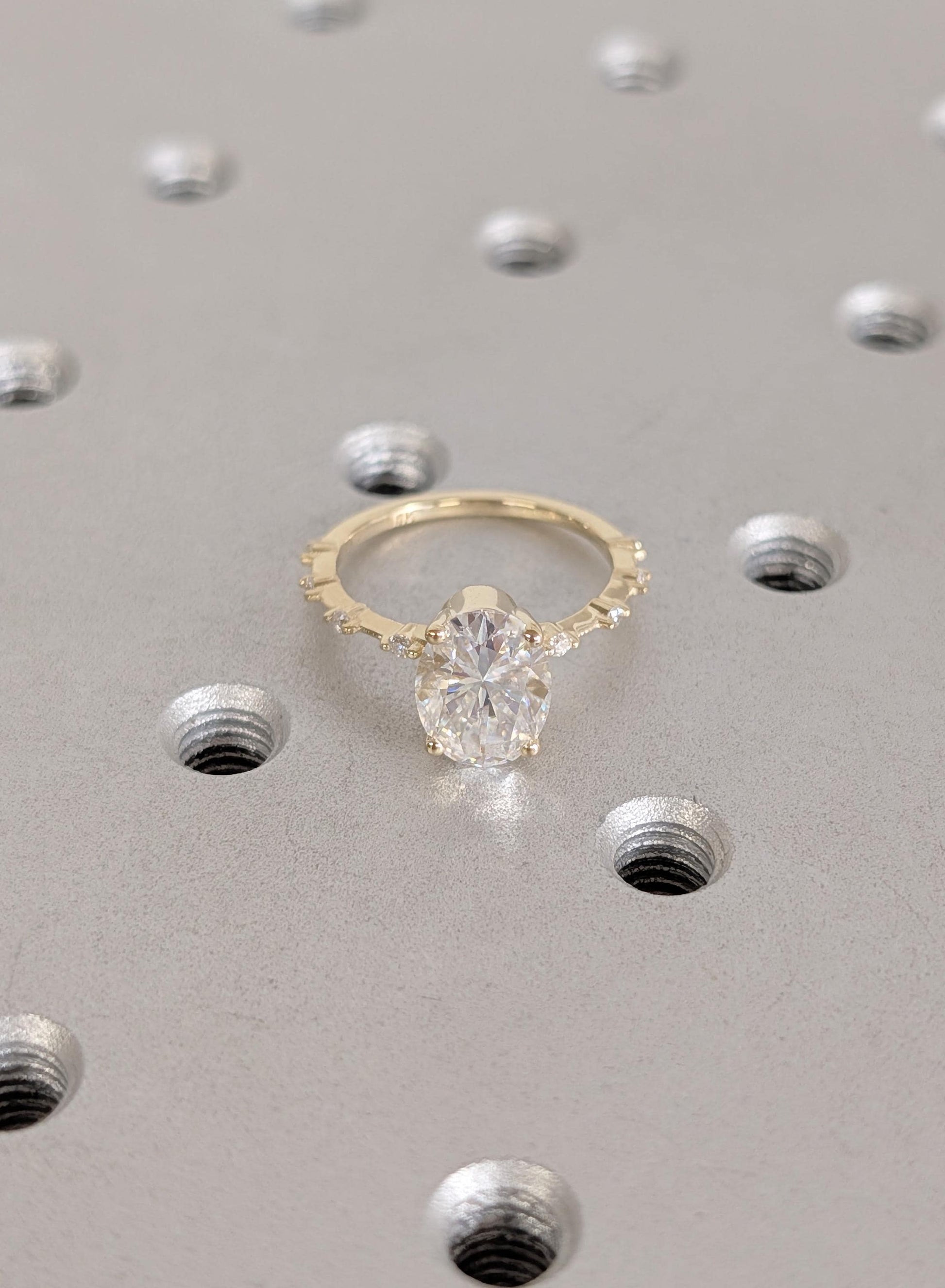 1.2 CT Round Solitaire Moissanite Engagement Ring