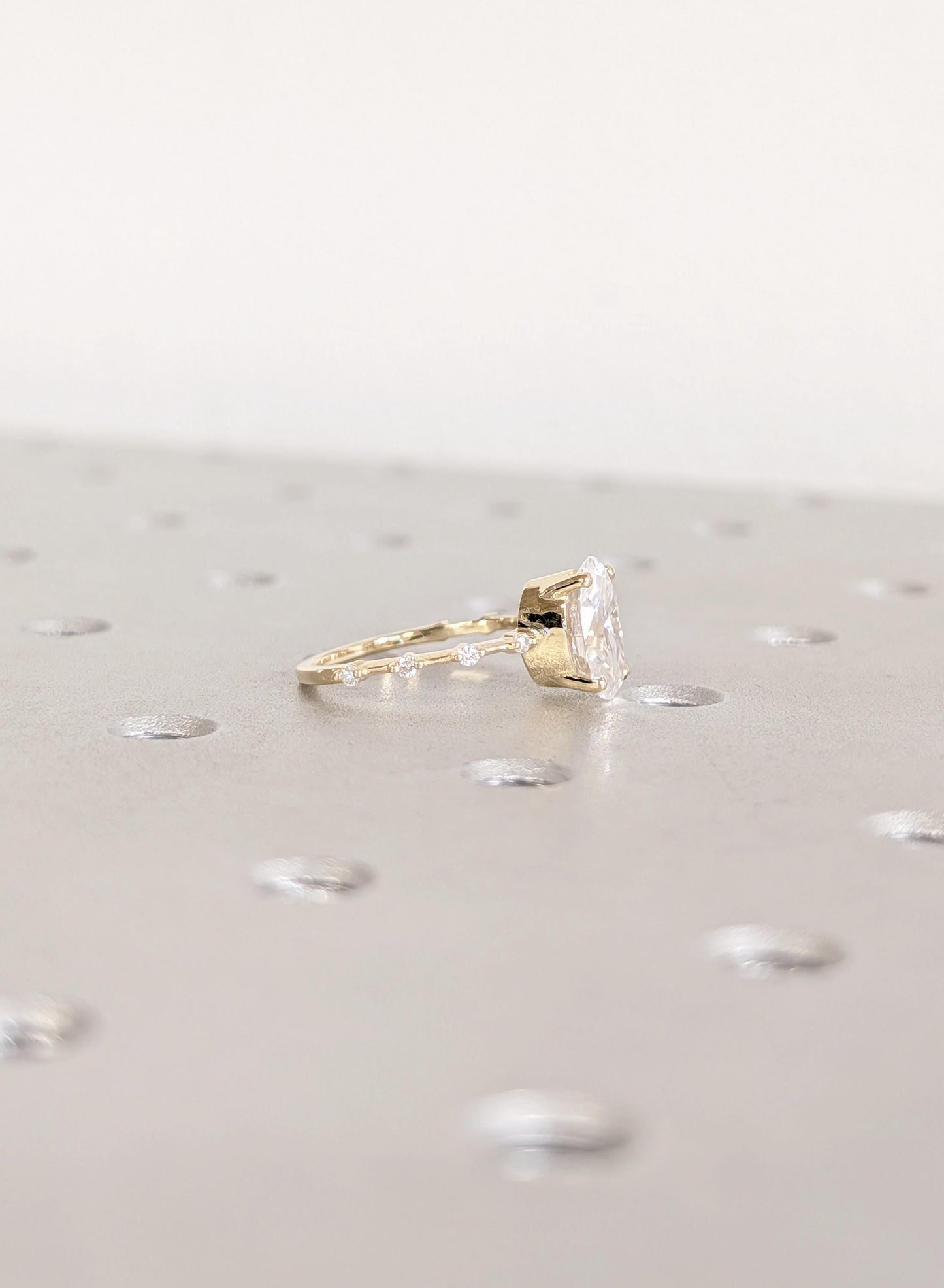 1.2 CT Round Solitaire Moissanite Engagement Ring