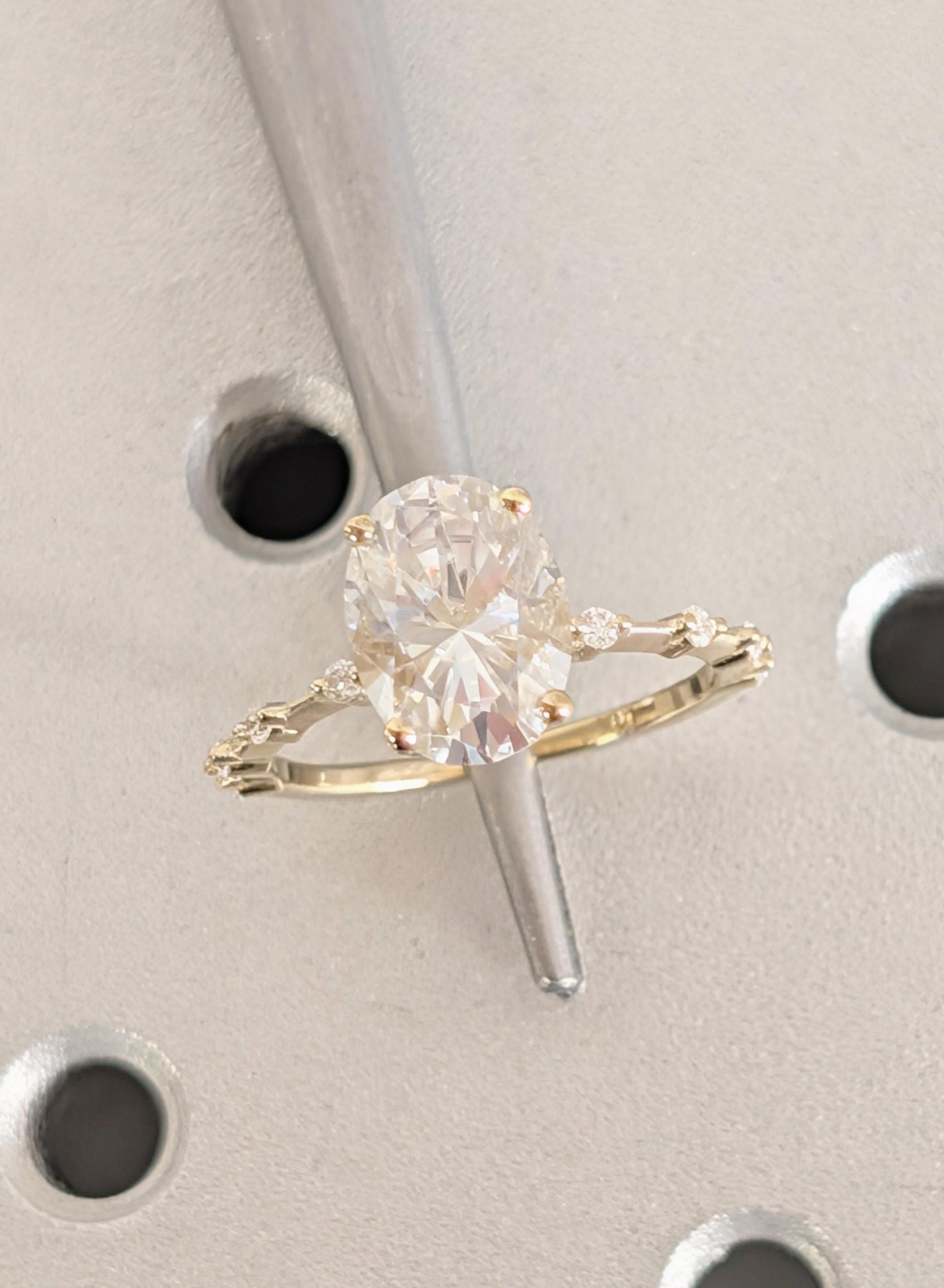 1.2 CT Round Solitaire Moissanite Engagement Ring