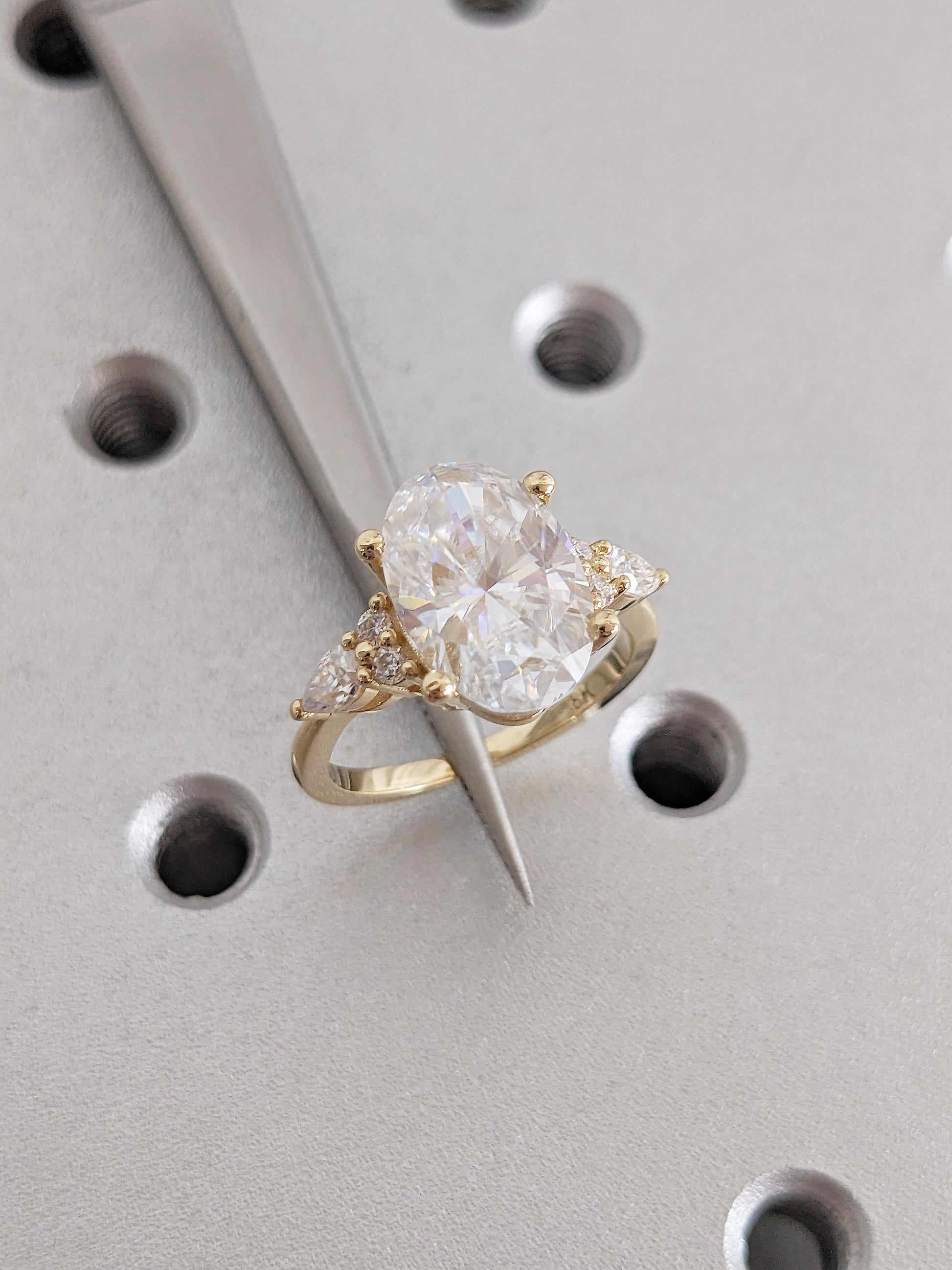 1.2 CT Round Solitaire Moissanite Engagement Ring