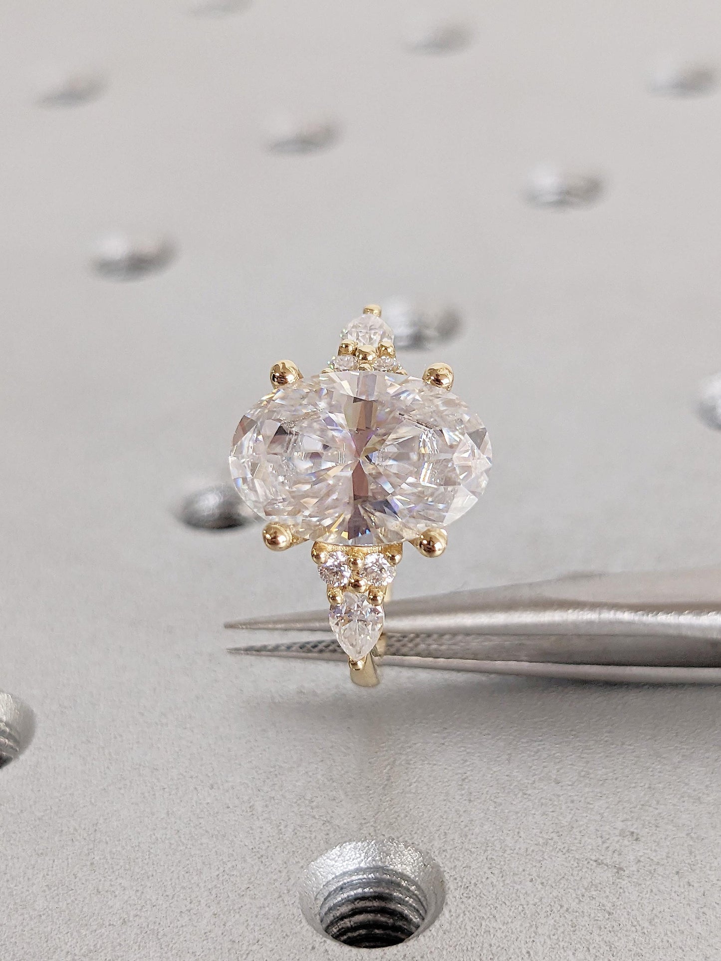 1.2 CT Round Solitaire Moissanite Engagement Ring