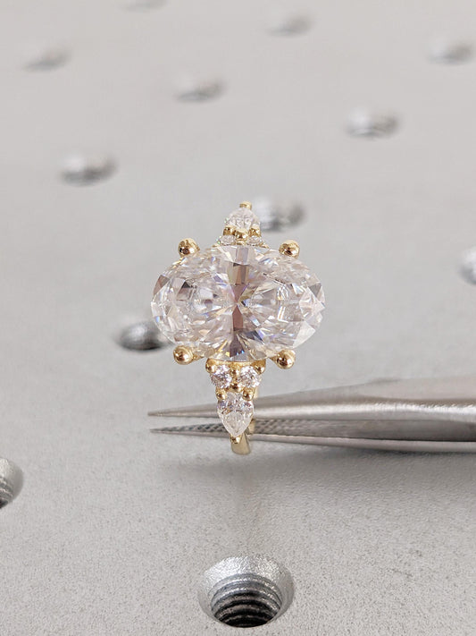 1.2 CT Round Solitaire Moissanite Engagement Ring