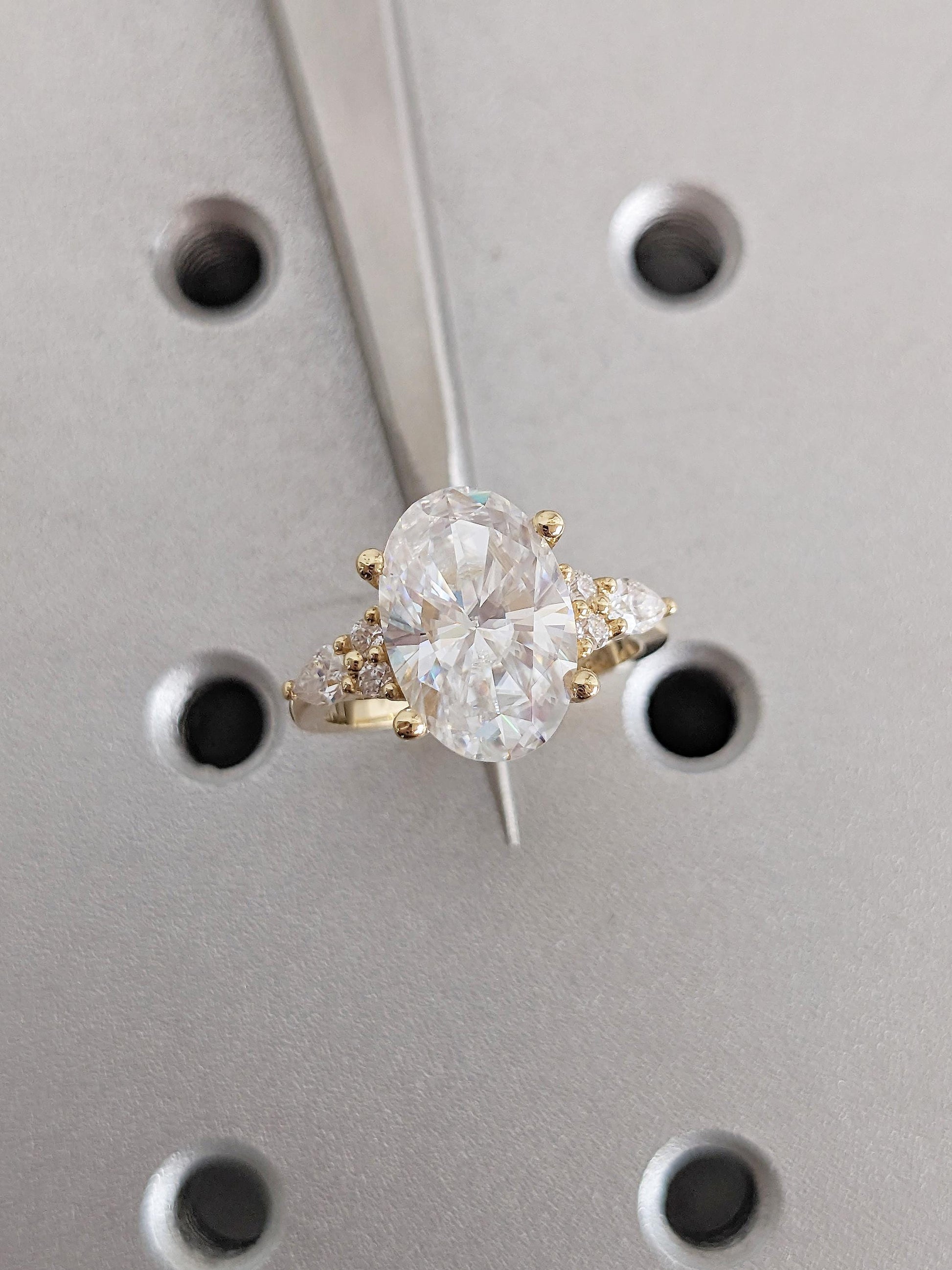 1.2 CT Round Solitaire Moissanite Engagement Ring