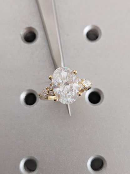 1.2 CT Round Solitaire Moissanite Engagement Ring