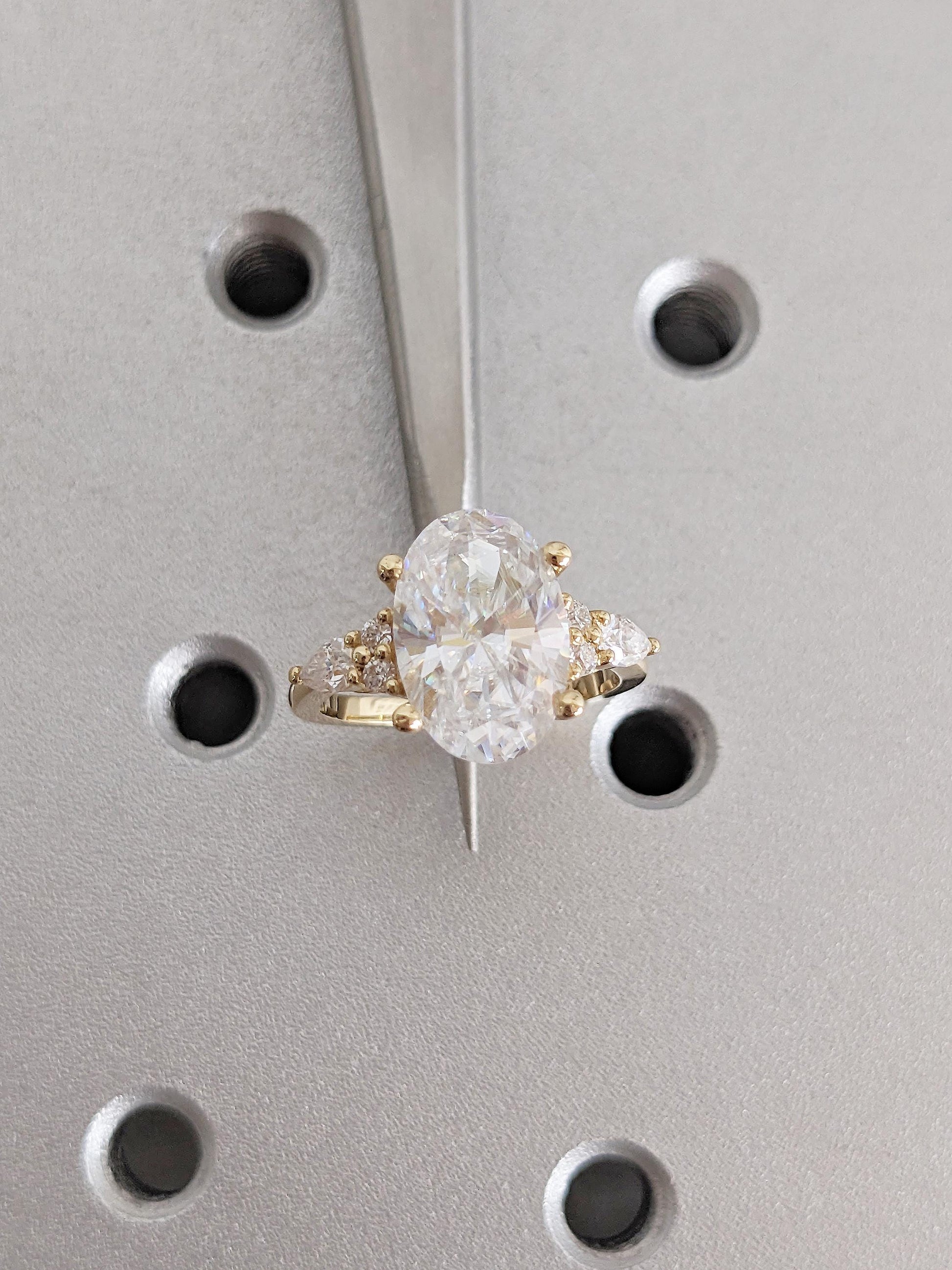 1.2 CT Round Solitaire Moissanite Engagement Ring