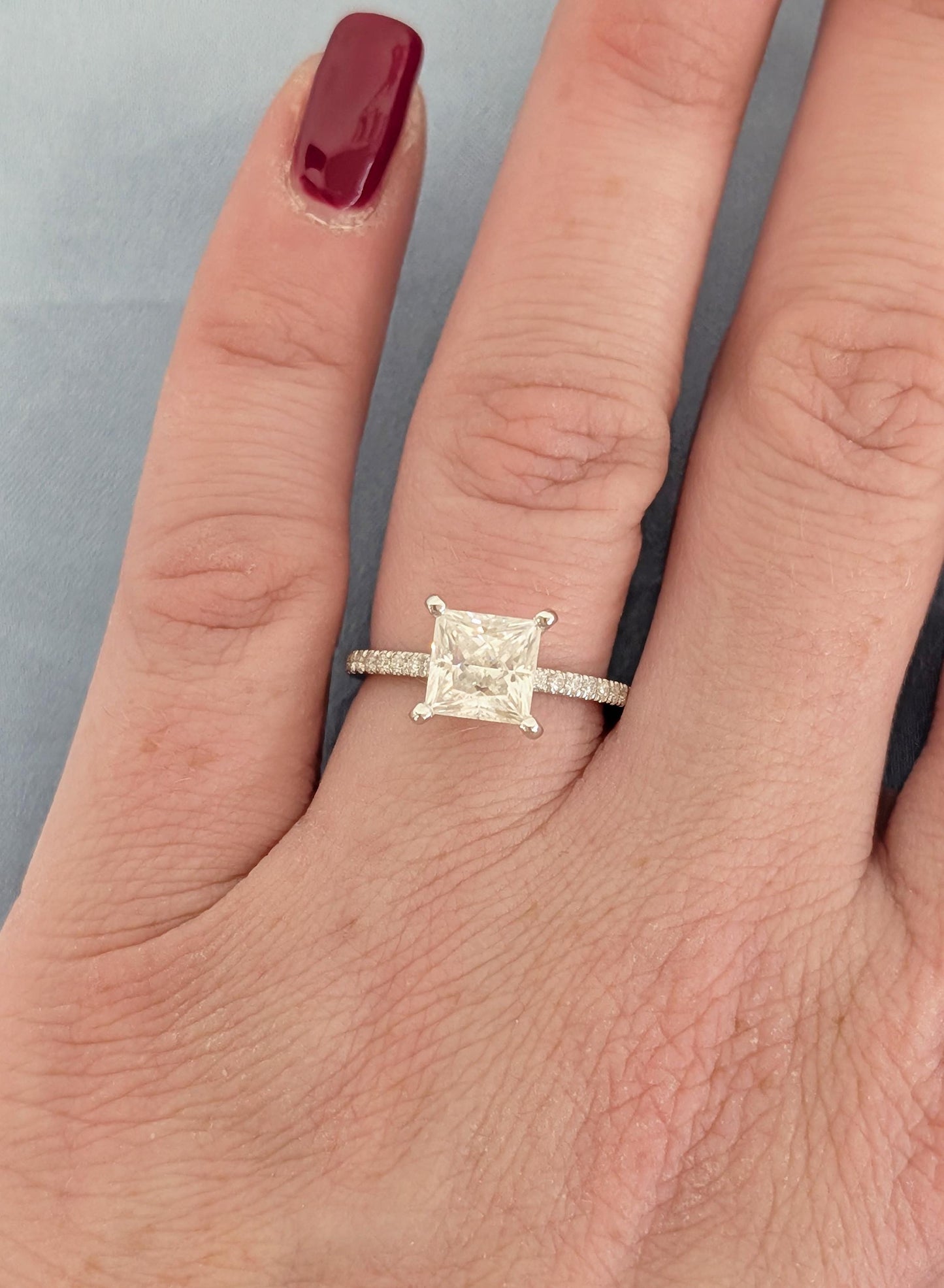 1.2 CT Round Solitaire Moissanite Engagement Ring