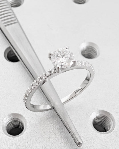 1.2 CT Round Solitaire Moissanite Engagement Ring