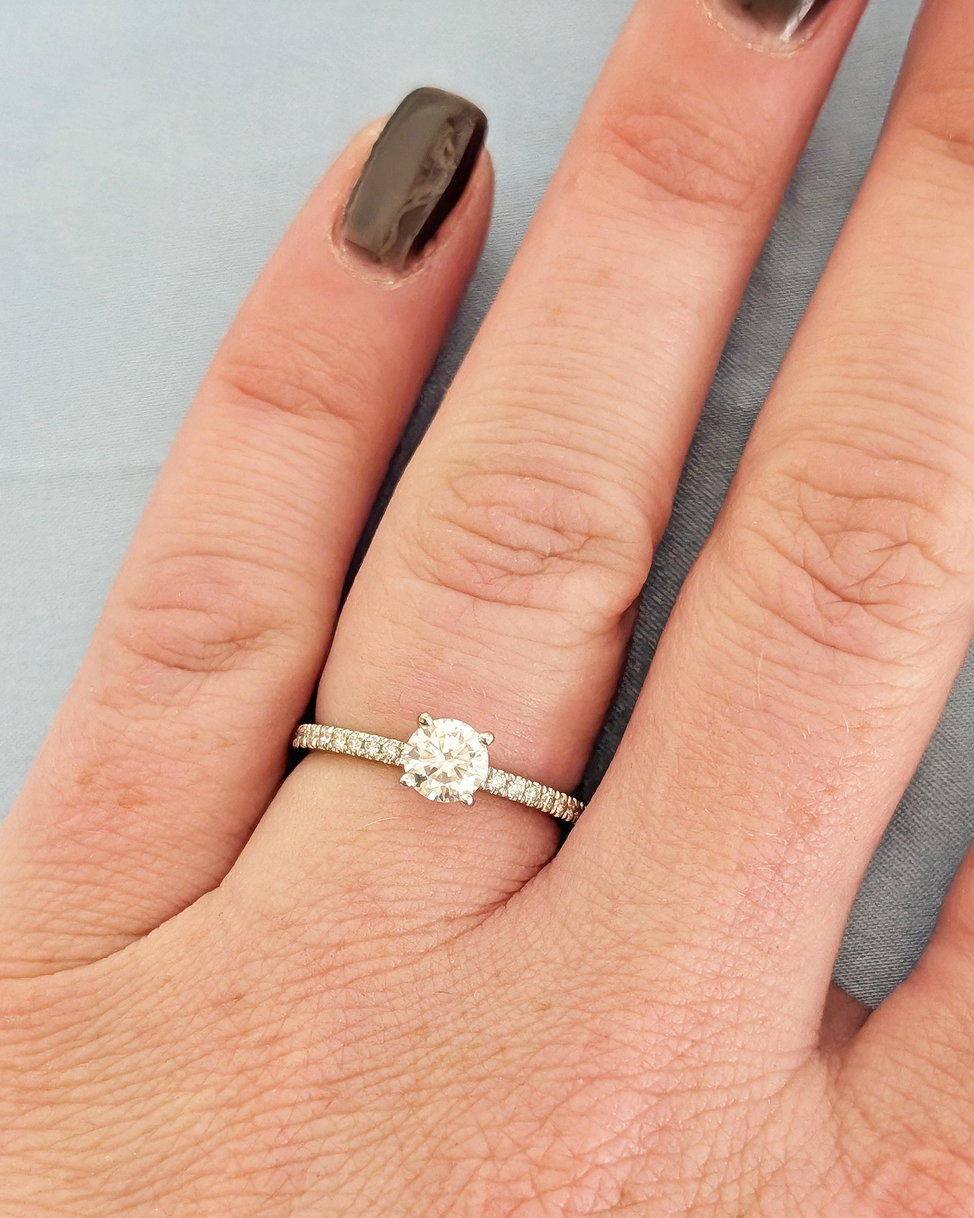 1.2 CT Round Solitaire Moissanite Engagement Ring
