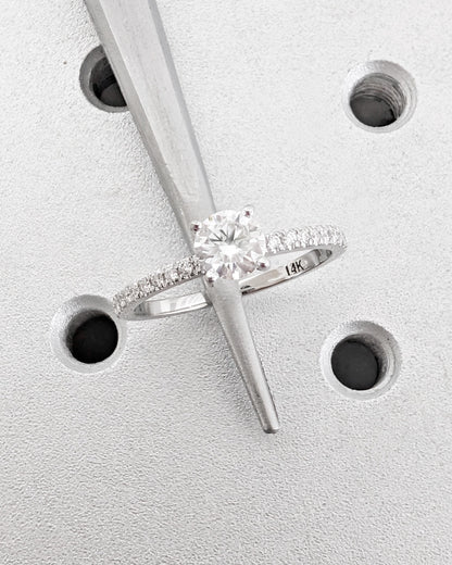1.2 CT Round Solitaire Moissanite Engagement Ring