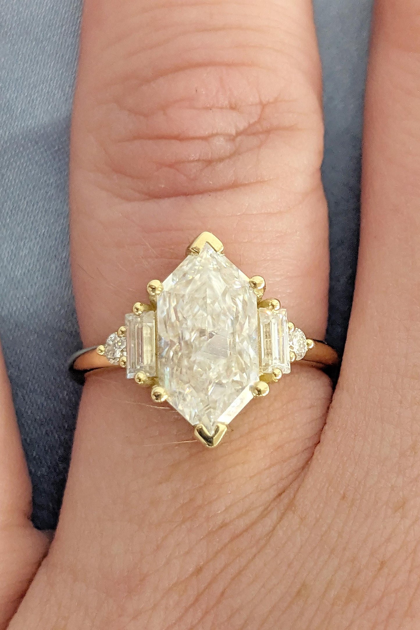 1.2 CT Round Solitaire Moissanite Engagement Ring