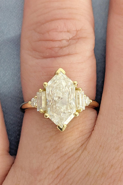 1.2 CT Round Solitaire Moissanite Engagement Ring
