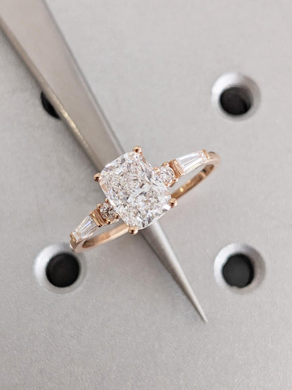 1.2 CT Round Solitaire Moissanite Engagement Ring