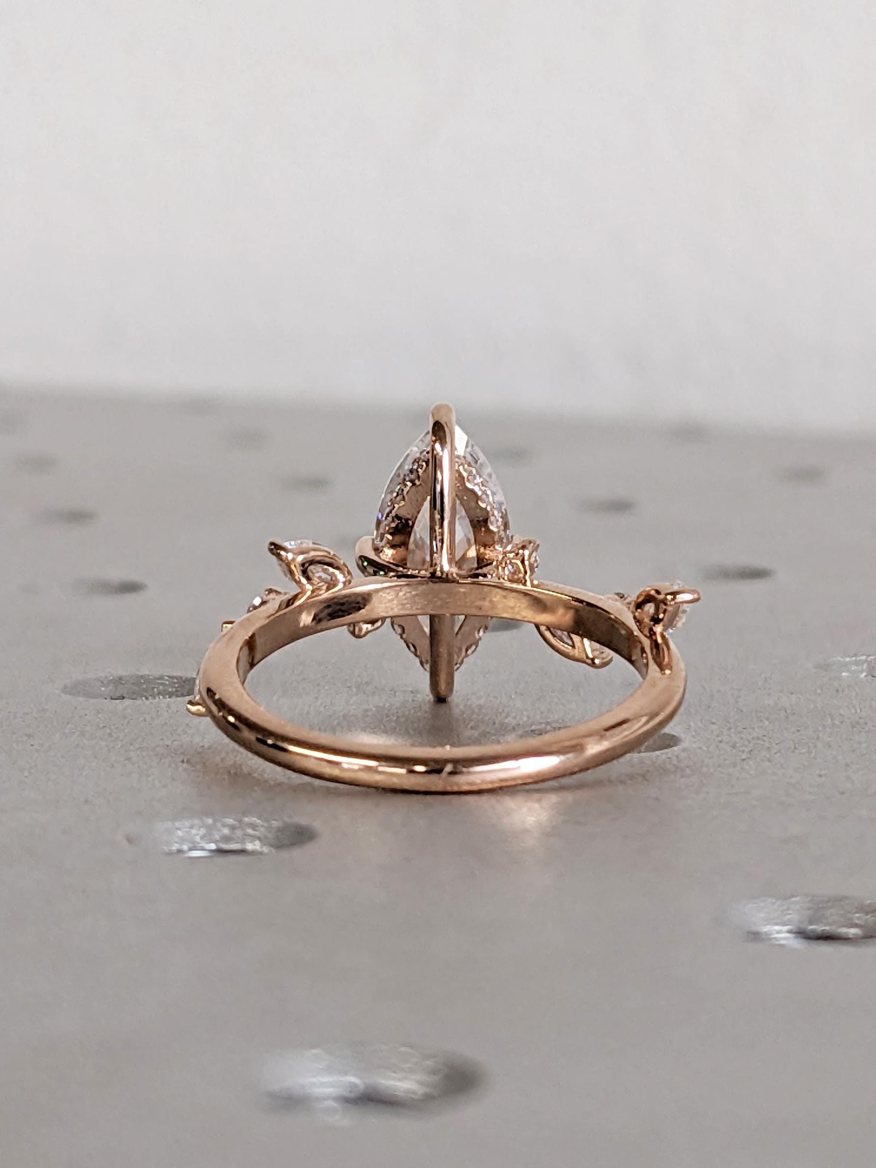 1.2 CT Round Solitaire Moissanite Engagement Ring