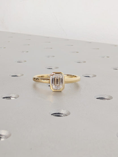 1.2 CT Round Solitaire Moissanite Engagement Ring