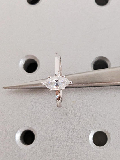 1.2 CT Round Solitaire Moissanite Engagement Ring