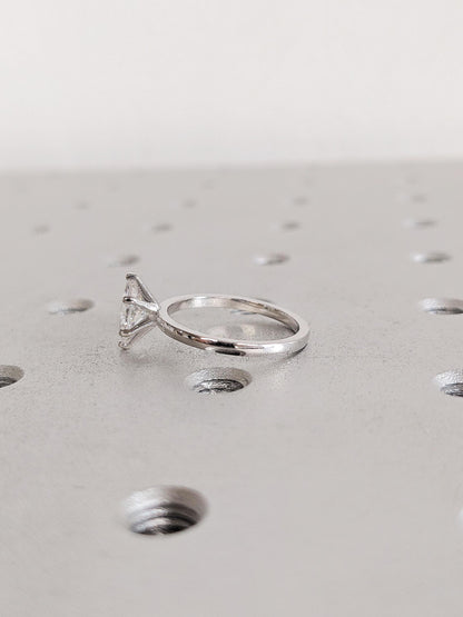 1.2 CT Round Solitaire Moissanite Engagement Ring