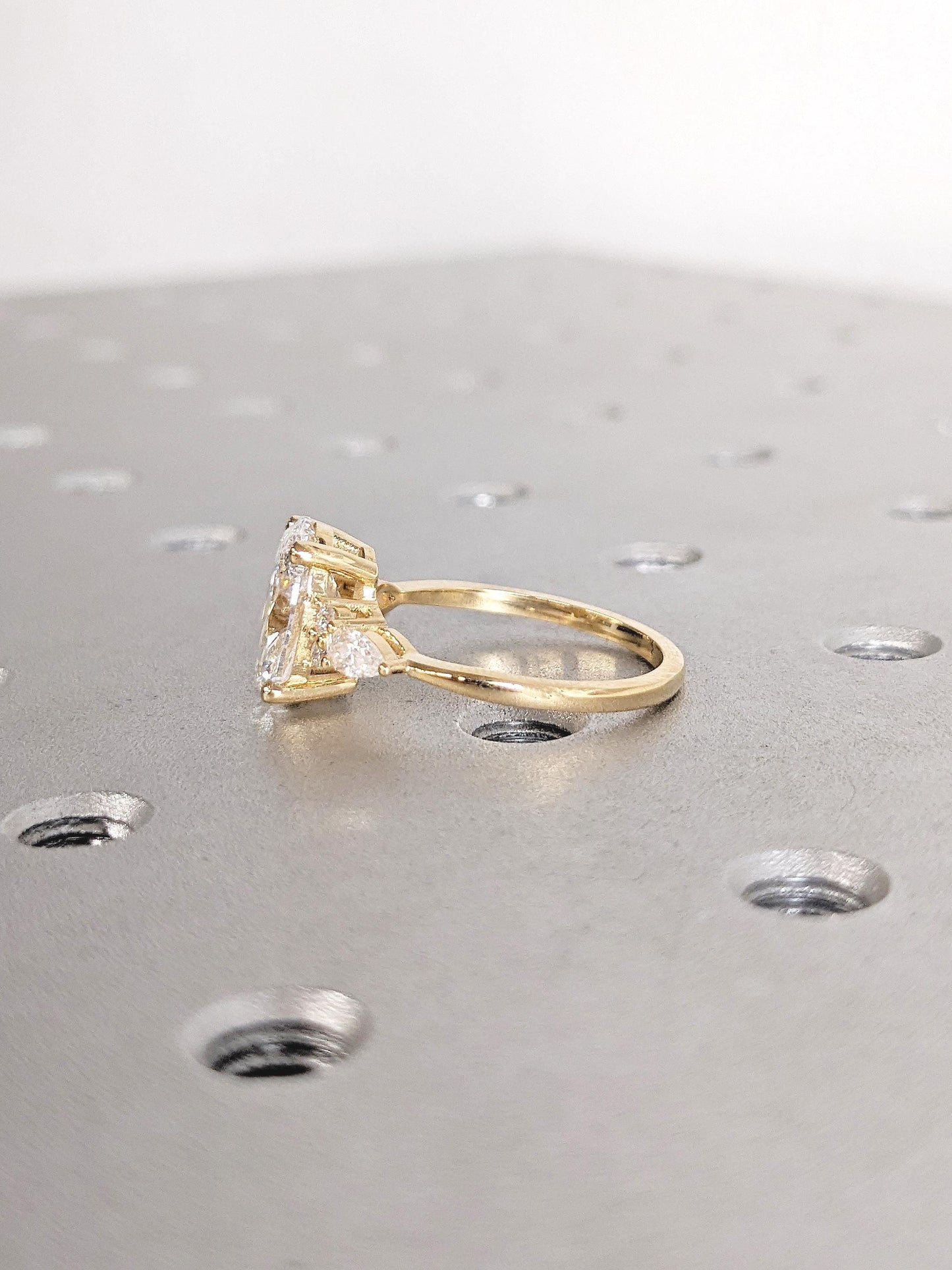 1.2 CT Round Solitaire Moissanite Engagement Ring