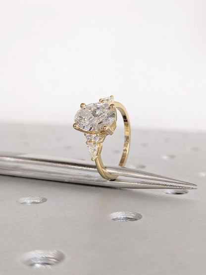 1.2 CT Round Solitaire Moissanite Engagement Ring