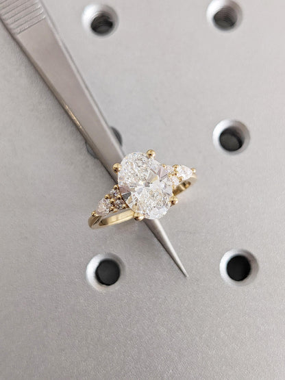 1.2 CT Round Solitaire Moissanite Engagement Ring