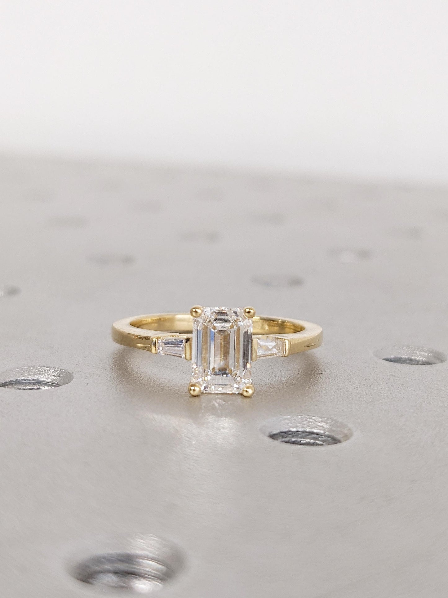1.2 CT Round Solitaire Moissanite Engagement Ring