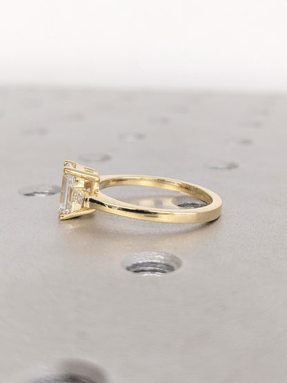1.2 CT Round Solitaire Moissanite Engagement Ring