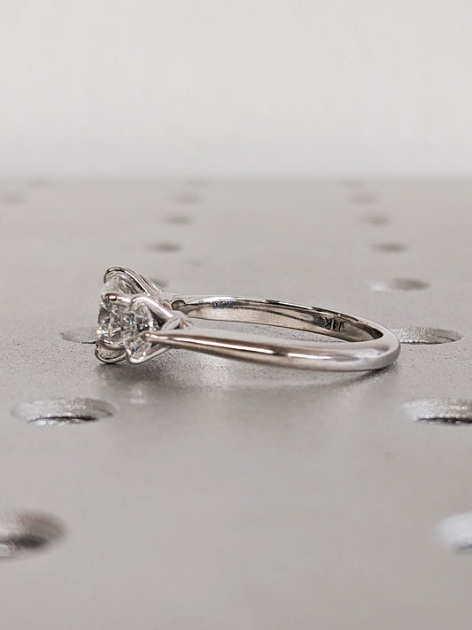 1.2 CT Round Solitaire Moissanite Engagement Ring