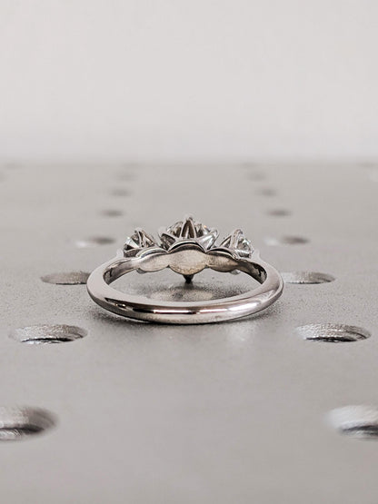 1.2 CT Round Solitaire Moissanite Engagement Ring