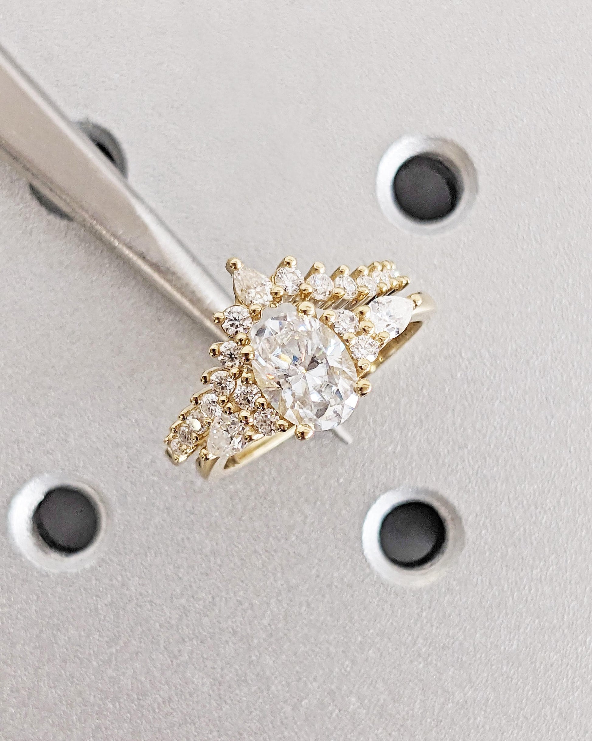 1.2 CT Round Solitaire Moissanite Engagement Ring