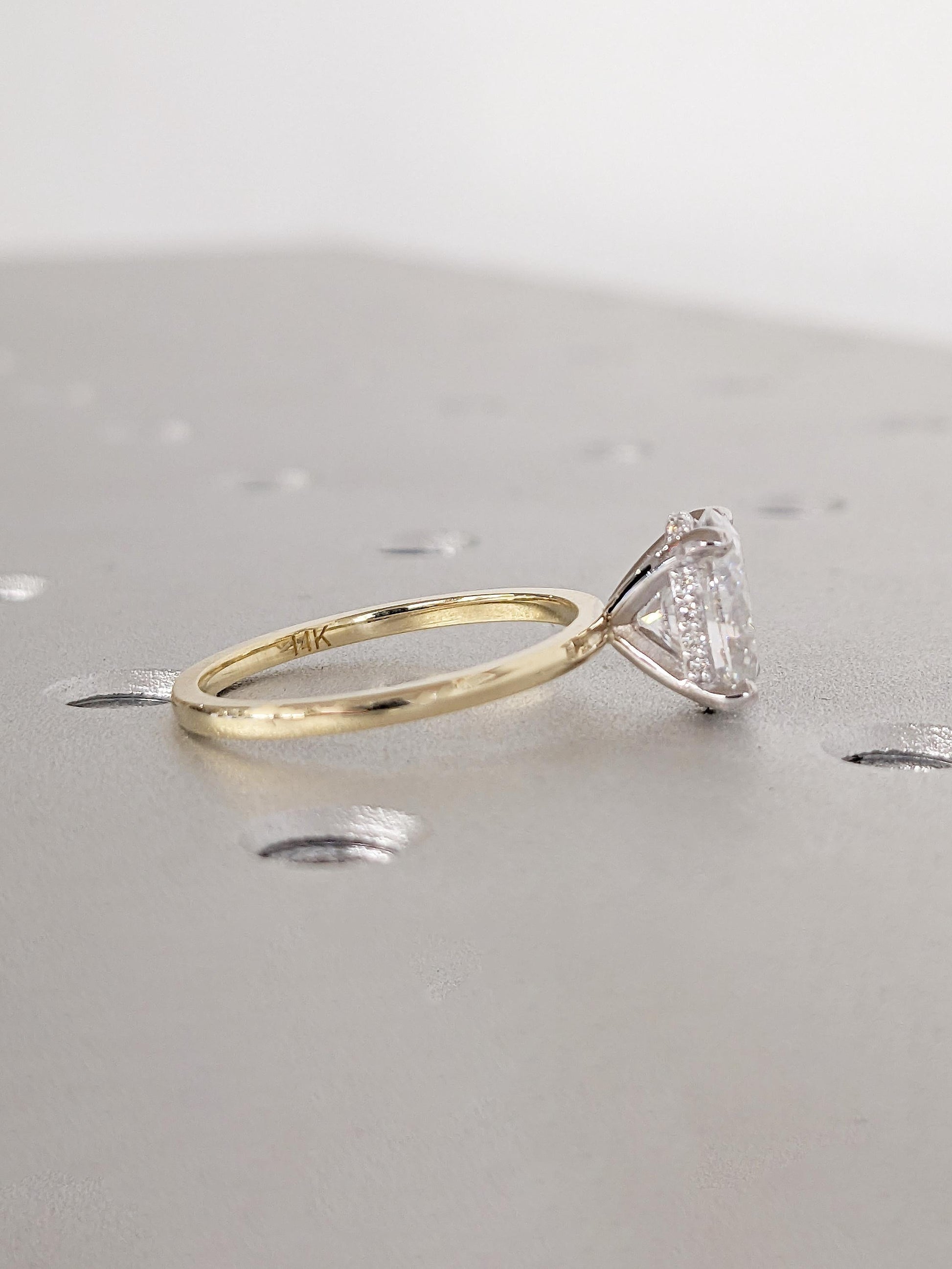 1.2 CT Round Solitaire Moissanite Engagement Ring