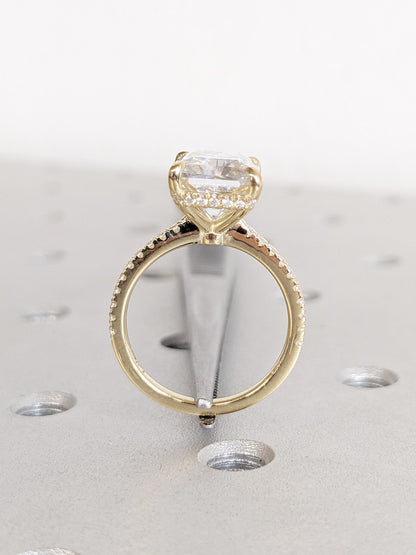 1.2 CT Round Solitaire Moissanite Engagement Ring