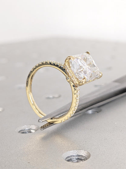 1.2 CT Round Solitaire Moissanite Engagement Ring