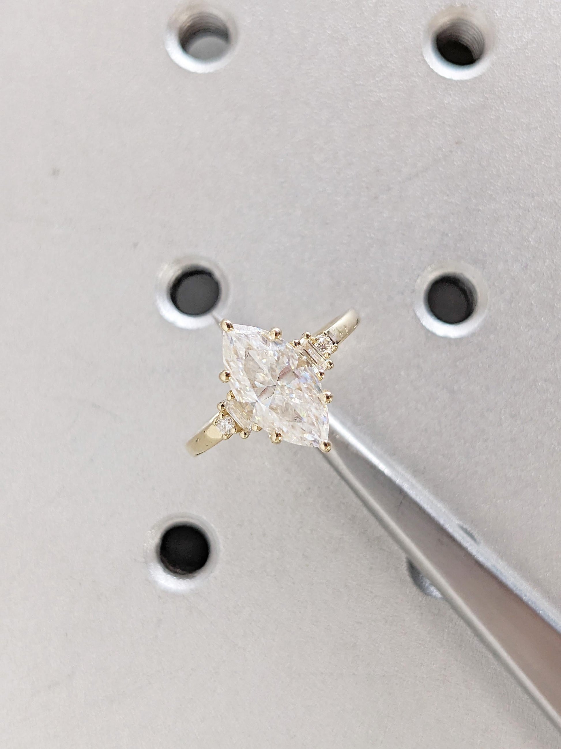 1.2 CT Round Solitaire Moissanite Engagement Ring