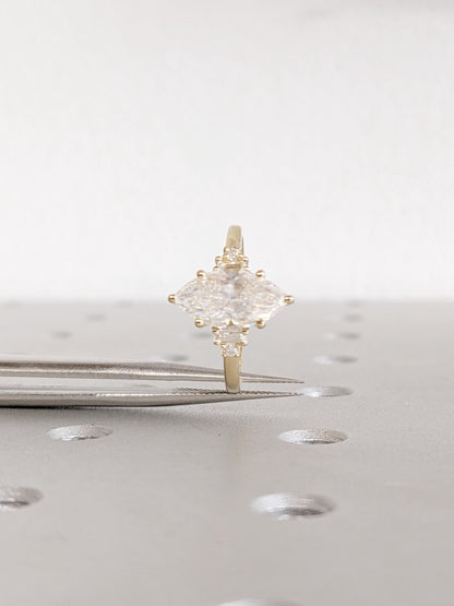 1.2 CT Round Solitaire Moissanite Engagement Ring