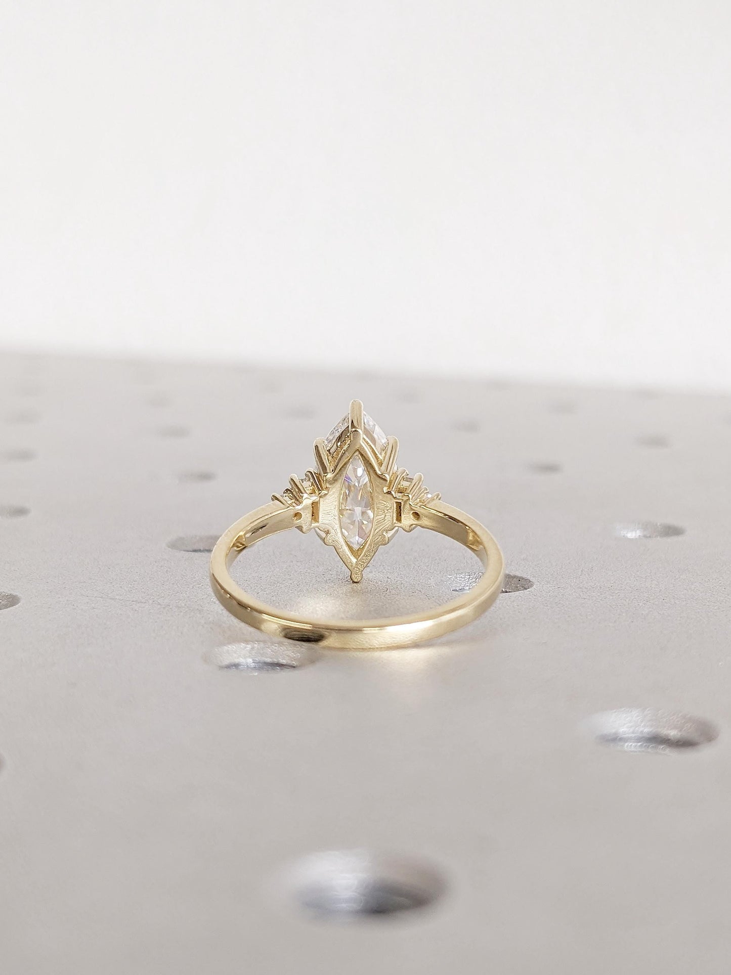 1.2 CT Round Solitaire Moissanite Engagement Ring