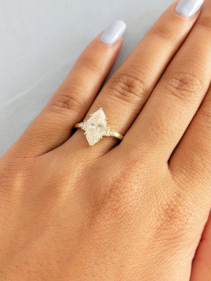 1.2 CT Round Solitaire Moissanite Engagement Ring