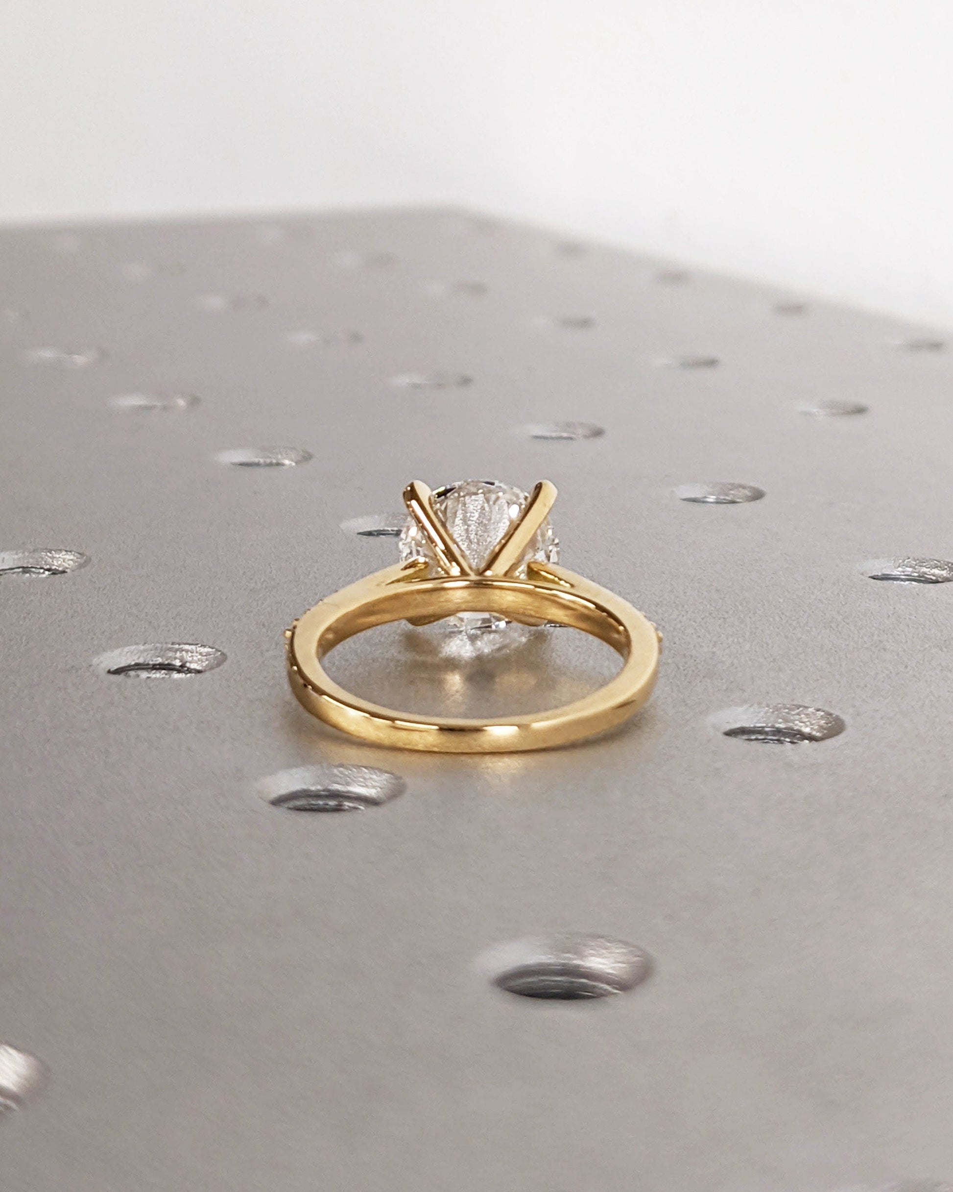 1.2 CT Round Solitaire Moissanite Engagement Ring
