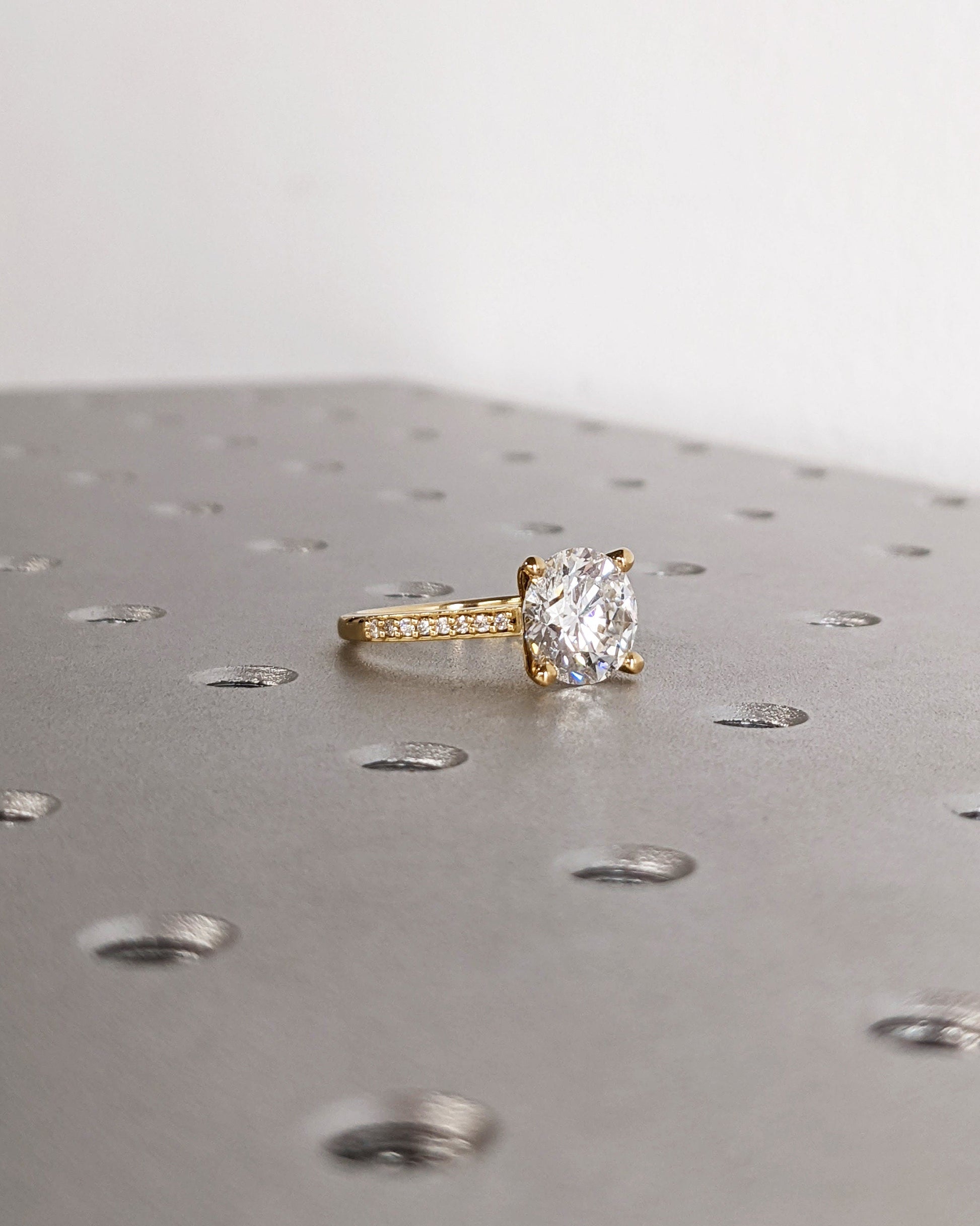 1.2 CT Round Solitaire Moissanite Engagement Ring