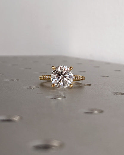 1.2 CT Round Solitaire Moissanite Engagement Ring