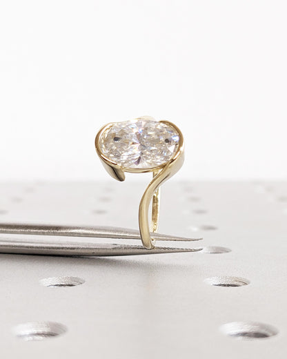 1.2 CT Round Solitaire Moissanite Engagement Ring