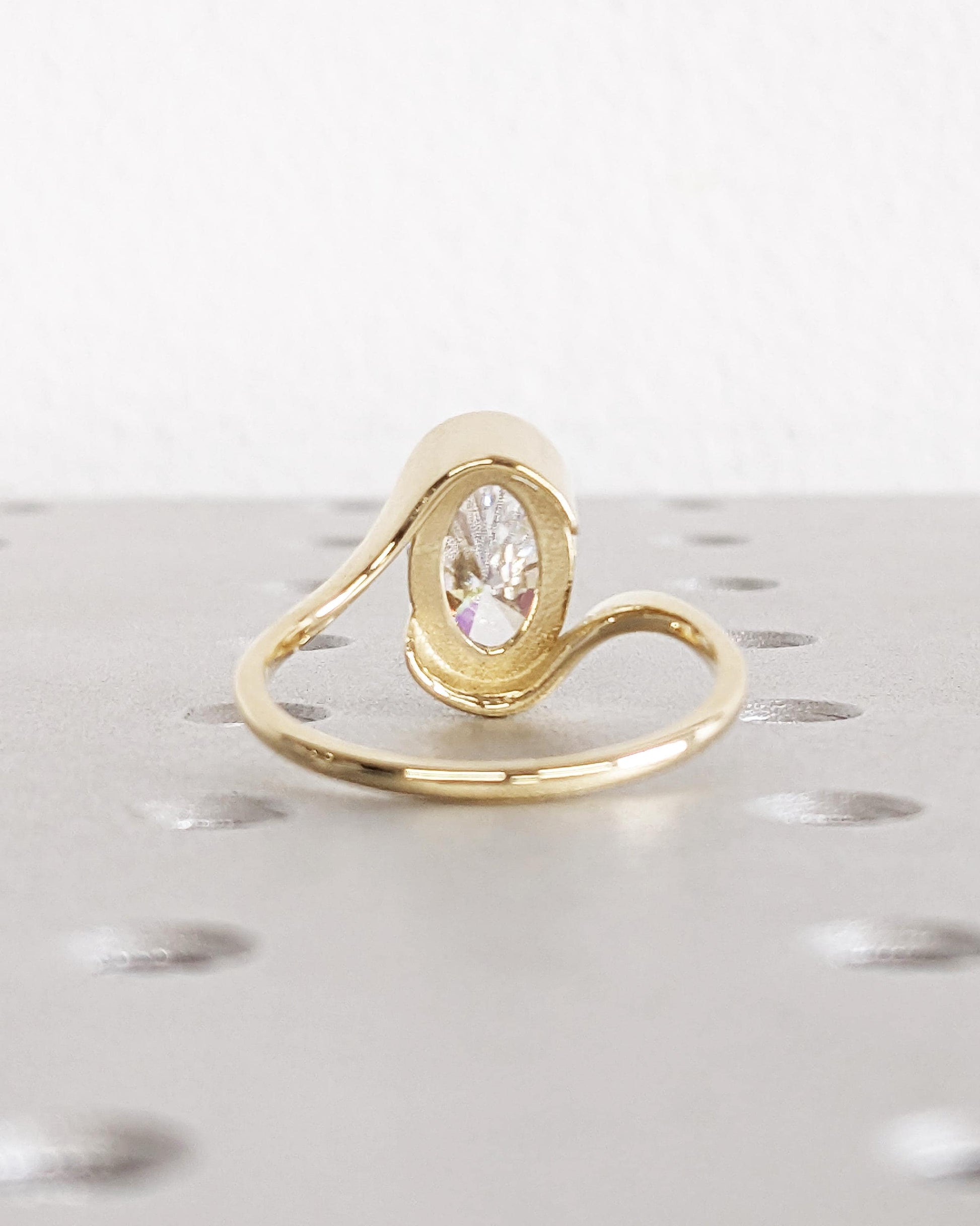 1.2 CT Round Solitaire Moissanite Engagement Ring