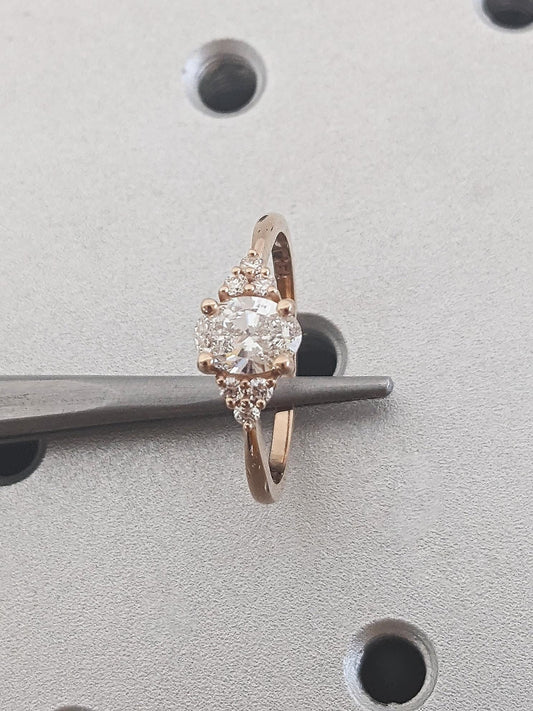 1.2 CT Round Solitaire Moissanite Engagement Ring