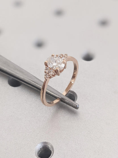 1.2 CT Round Solitaire Moissanite Engagement Ring