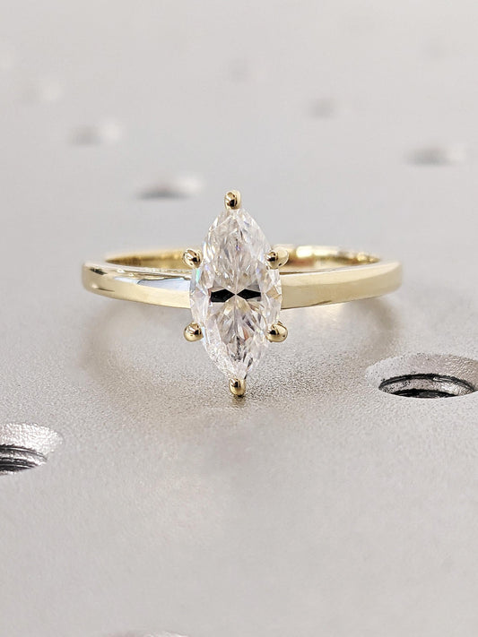 1.2 CT Round Solitaire Moissanite Engagement Ring